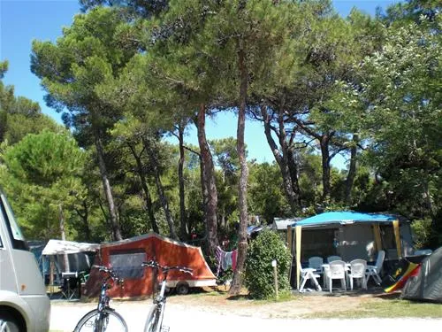 camping-villaggio-turistico-europa-grado-npvvq