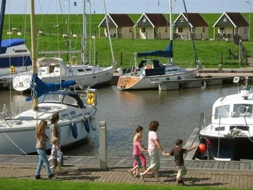 camping-zeestrand-eemsdollard-termunterzijl-gem-delfzijl-ckufj