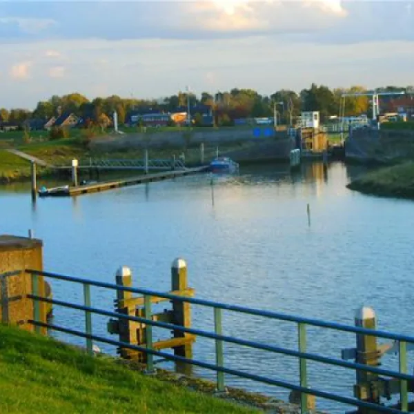 camping-zeestrand-eemsdollard-termunterzijl-gem-delfzijl-rlu5p