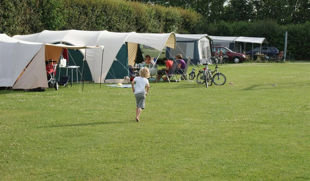 camping-t-akkertien-vollenhove-vnphr