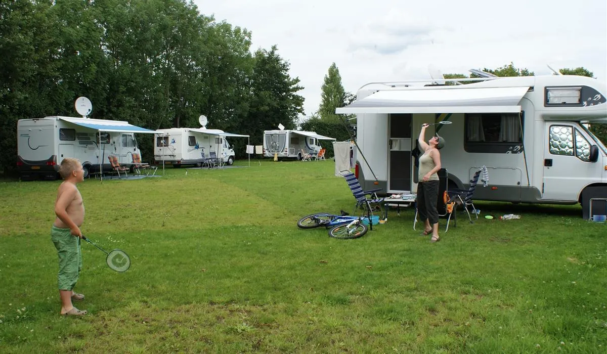 camping-t-akkertien-vollenhove-xmwx8
