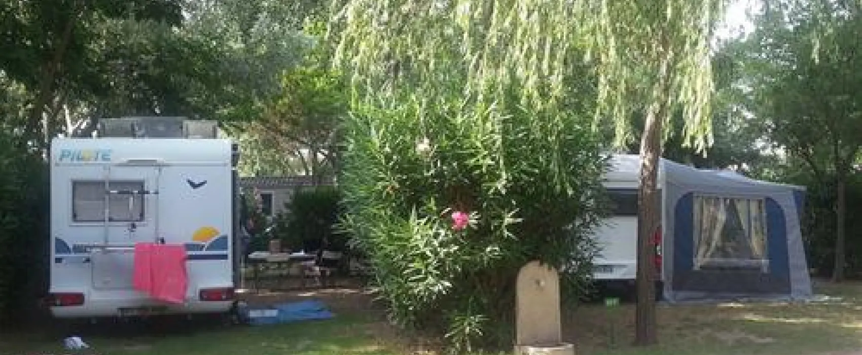 Camping Abri de Camargue  