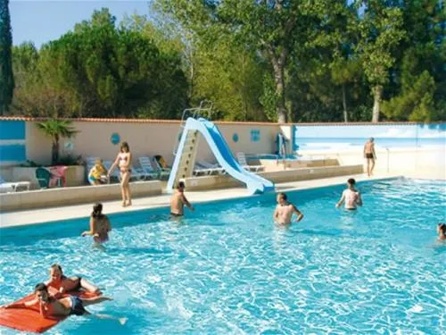 camping-abri-de-camargue-le-grau-du-roi-2cqyp