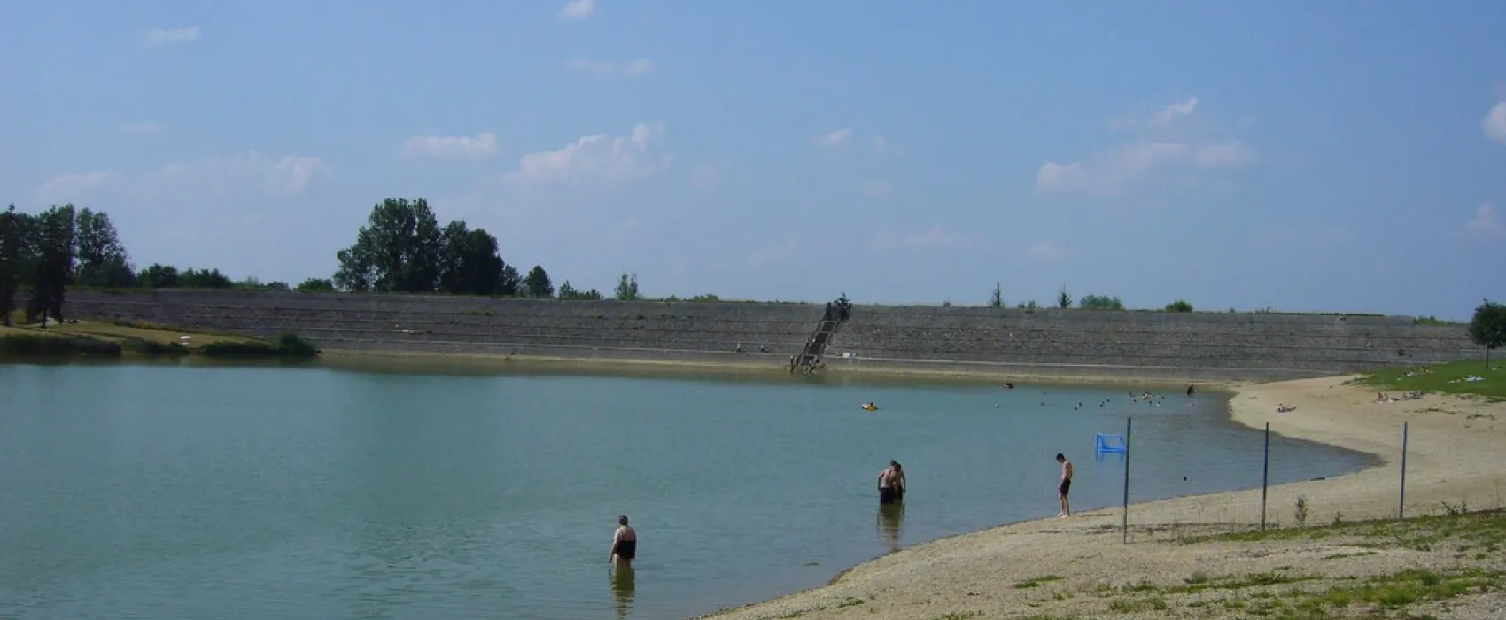 Camping Municipal De Digue Des Lescheres
