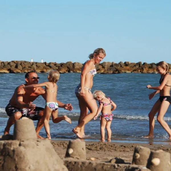 yelloh-village-club-farret-vias-plage-apcdv