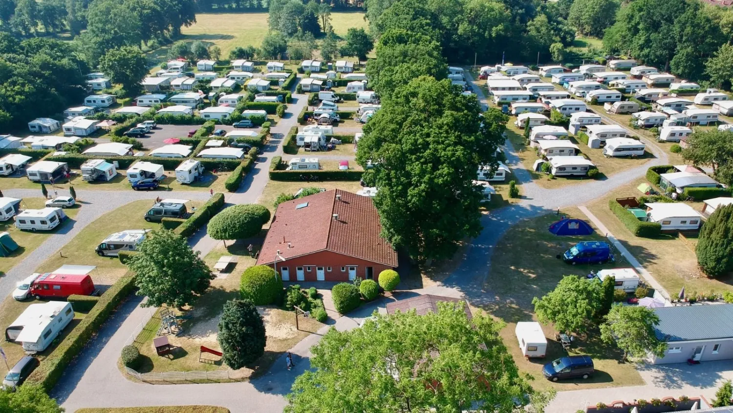camping-achtern-huus-cuxhavensahlenburg-bijjb