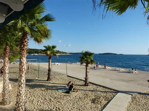 camping-zelena-laguna-porec-dpqb7