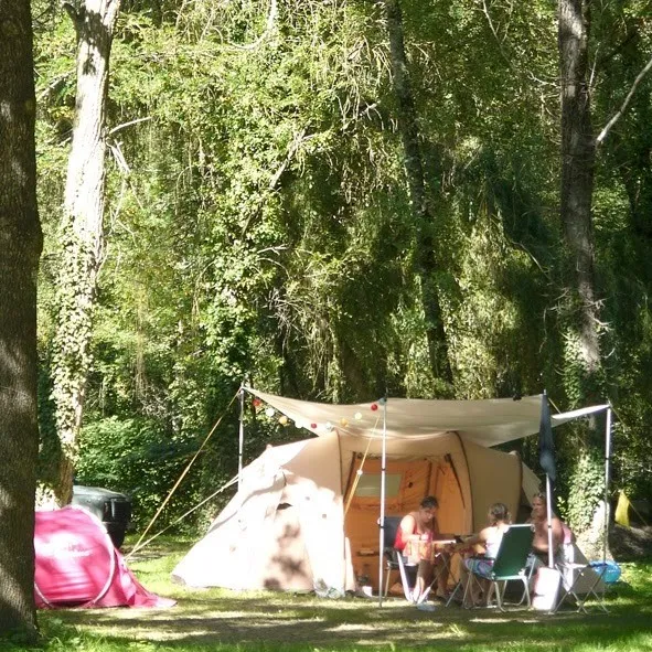 camping-municipal-du-pont-beaulieu-sur-dordogne-b1ryx
