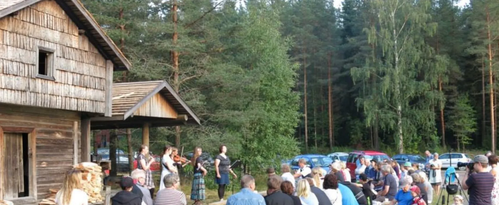 Pahkala-Pernu Kylähdistys