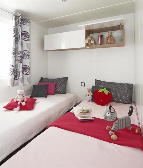 camping-club-les-pins-le-grand-village-plage-qjali
