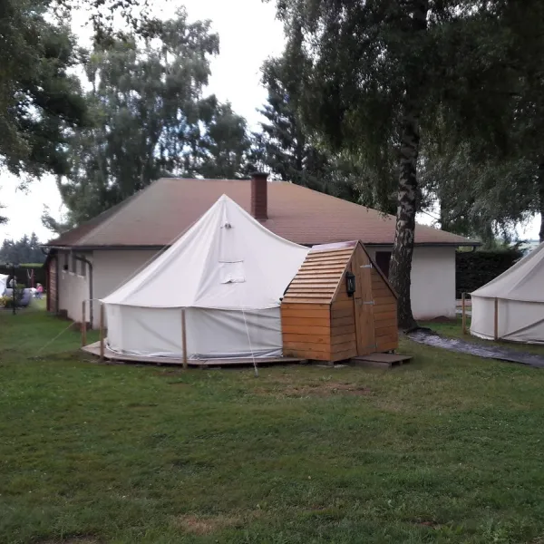 camping-les-suquets-aydat-f5oav