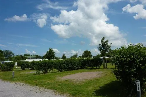 see-achtern-diek-otterndorf-z1njp