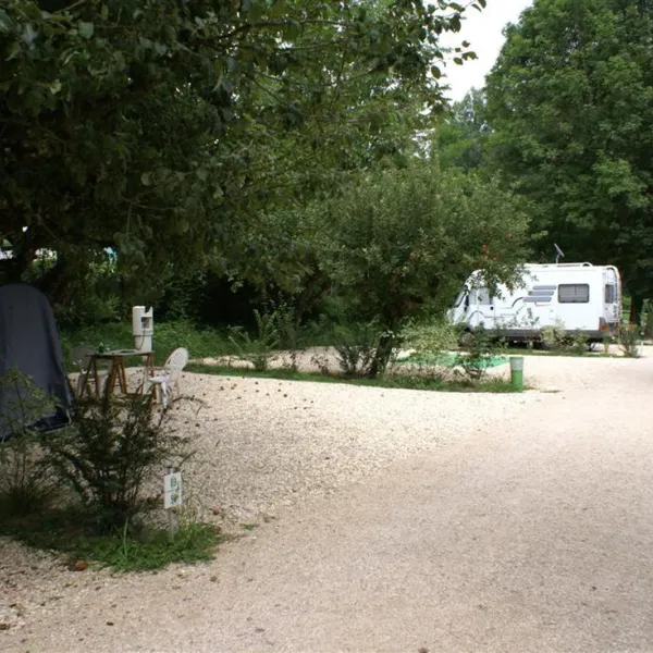municipal-des-iles-chanaz-savoie-m8yrn