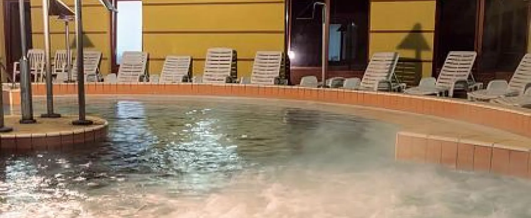 JUFA Vulkan Thermen Resort es camping