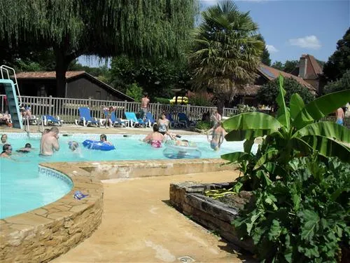 le-port-de-limeuil-alles-sur-dordogne-p4vn8
