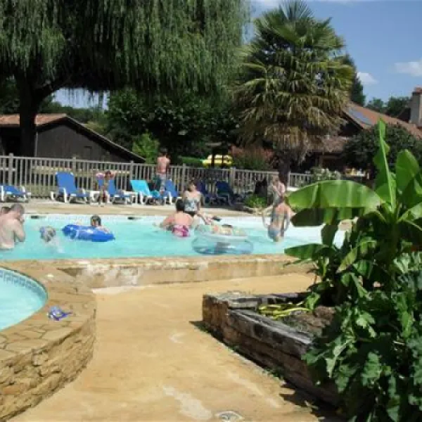 le-port-de-limeuil-alles-sur-dordogne-p4vn8