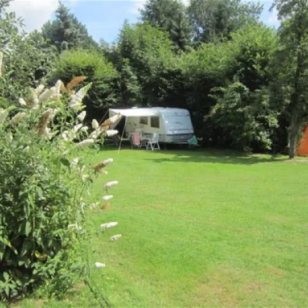 camping-land-an-der-elbe-bei-hamburg-stove-bei-drage-e2kbf