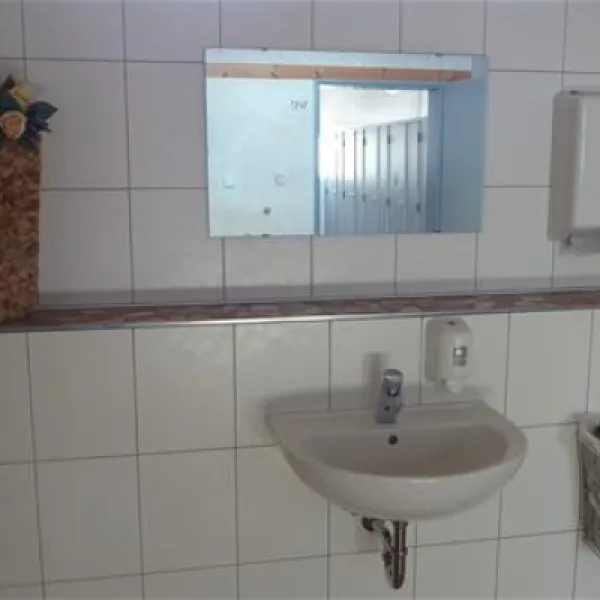 camping-land-an-der-elbe-bei-hamburg-stove-bei-drage-wzmlu