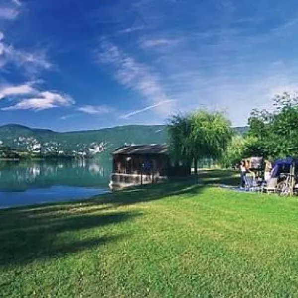 camping-le-curtelet-savoie-z4xbd