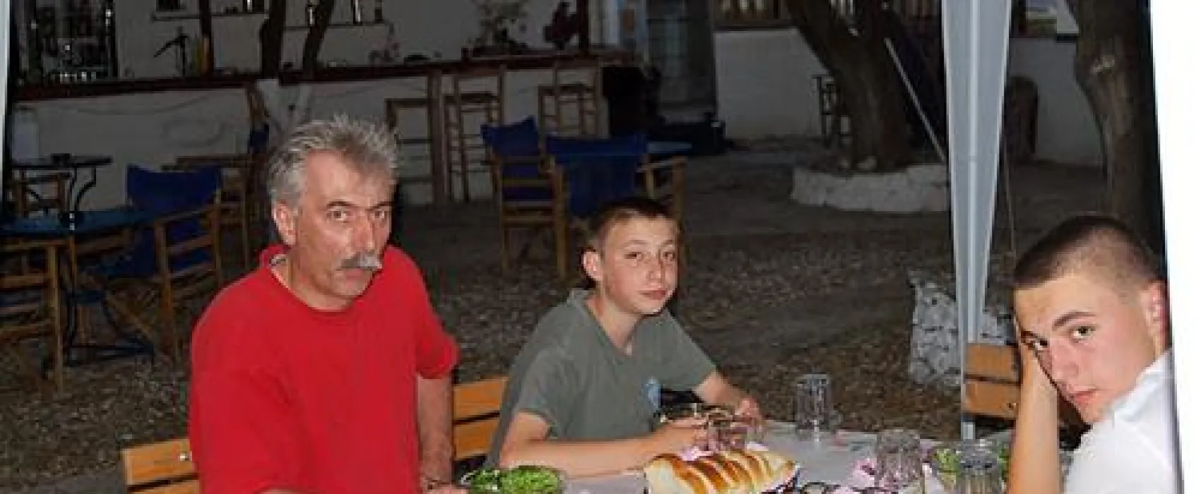 Kamping Himara