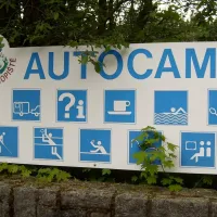 camping-konopiste-beneov-u-prahy-gifqx