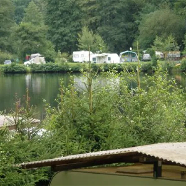 camping-neudahner-weiher-dahn-qa7mr