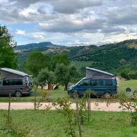 agriturismo-villa-valente-minicamping-le-marche-italie-rn3rs