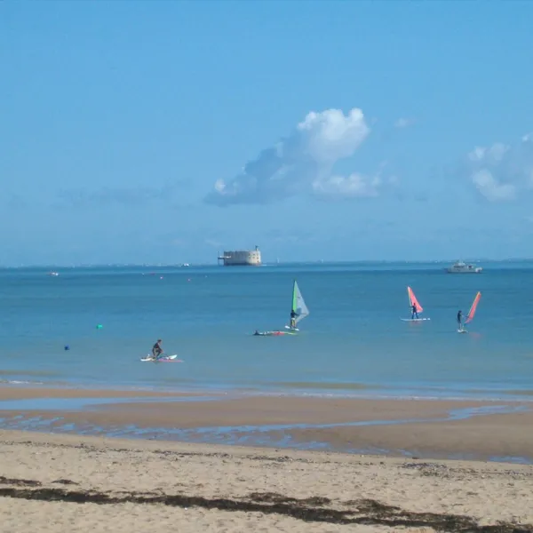 au-petit-port-de-l-houmeau-lhoumeau-charente-maritime-oawrt