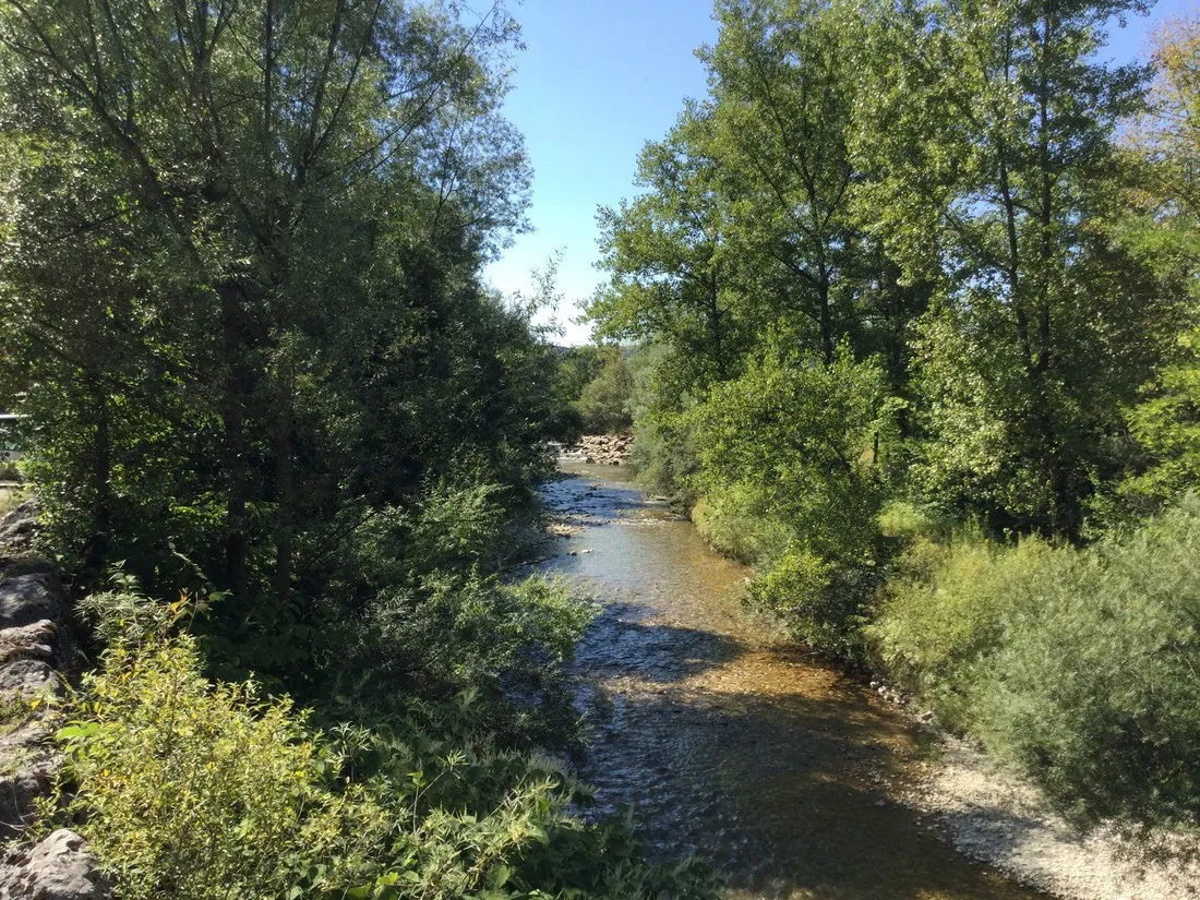 municipal-les-berges-du-guiers-st-laurent-du-pont-6l9p6