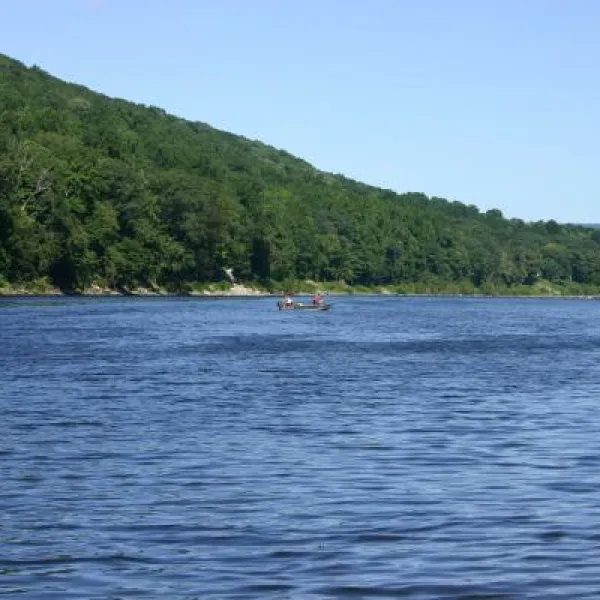 delaware-river-family-campground-columbia-hy7vq