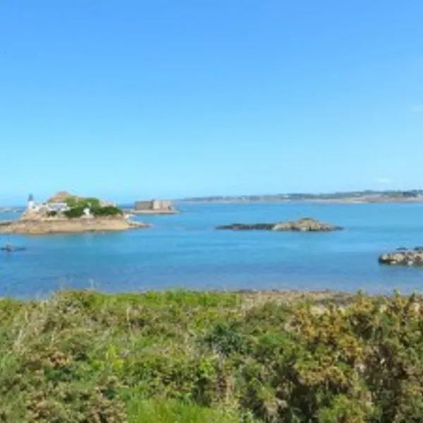 village-de-yourtes-plessix-balisson-dhveu