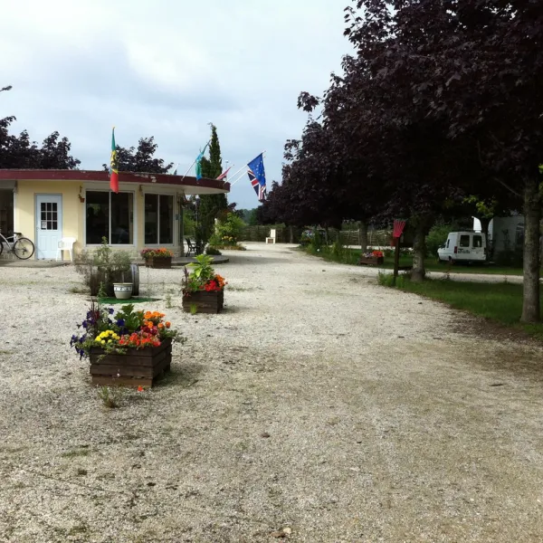 leau-vive-les-eglisottes-et-chalaures-3fxzk