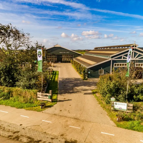 boerencamping-hoeve-vrij-blij-texel-yedjv