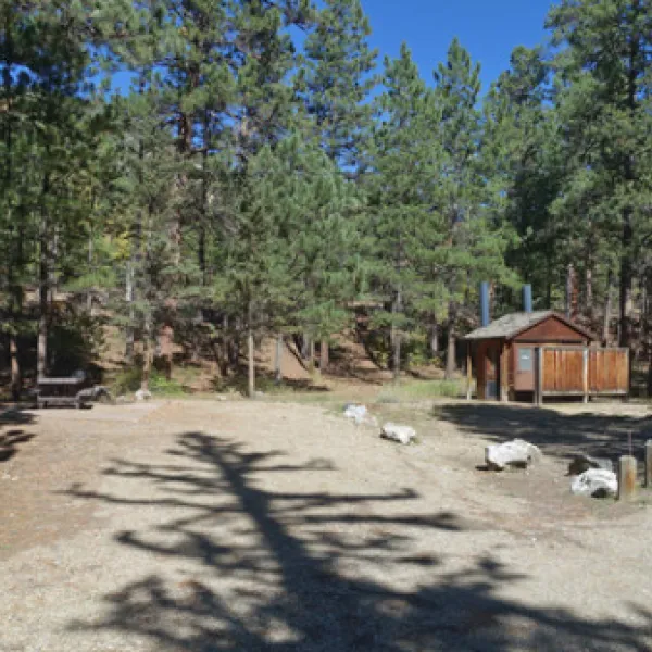 fawn-lakes-campground-red-river-buqp9