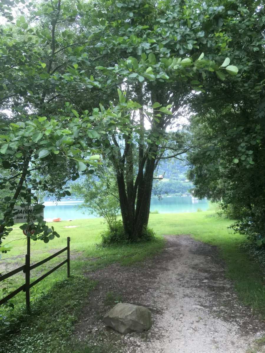 le-mont-grele-lepin-le-lac-cfrod