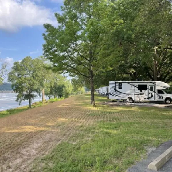 old-post-road-campground-russellville-4d76o